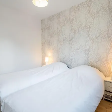 Apartament 3 Pieces Proche Du Avec Terrasse *